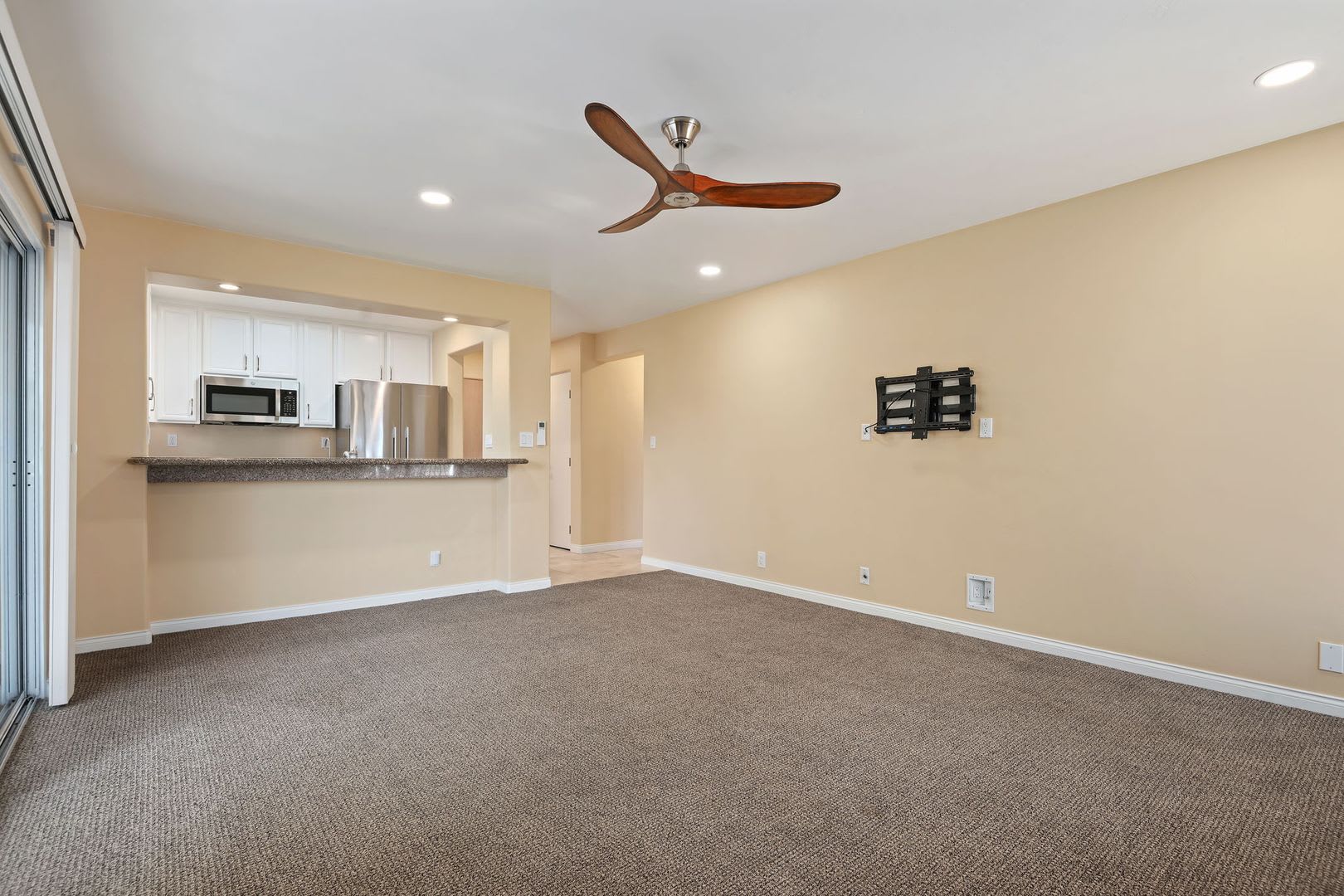 Unparalleled Top-Floor Ocean Views at El Escorial! – photo 5