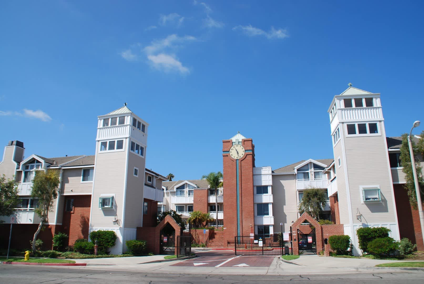 Casa Marina Townhouse 2 Bedrooms 2 5 Bathrooms – photo 1