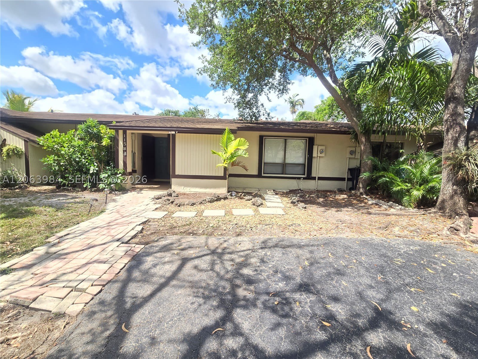11588 Sw 112Th Ave – photo 2