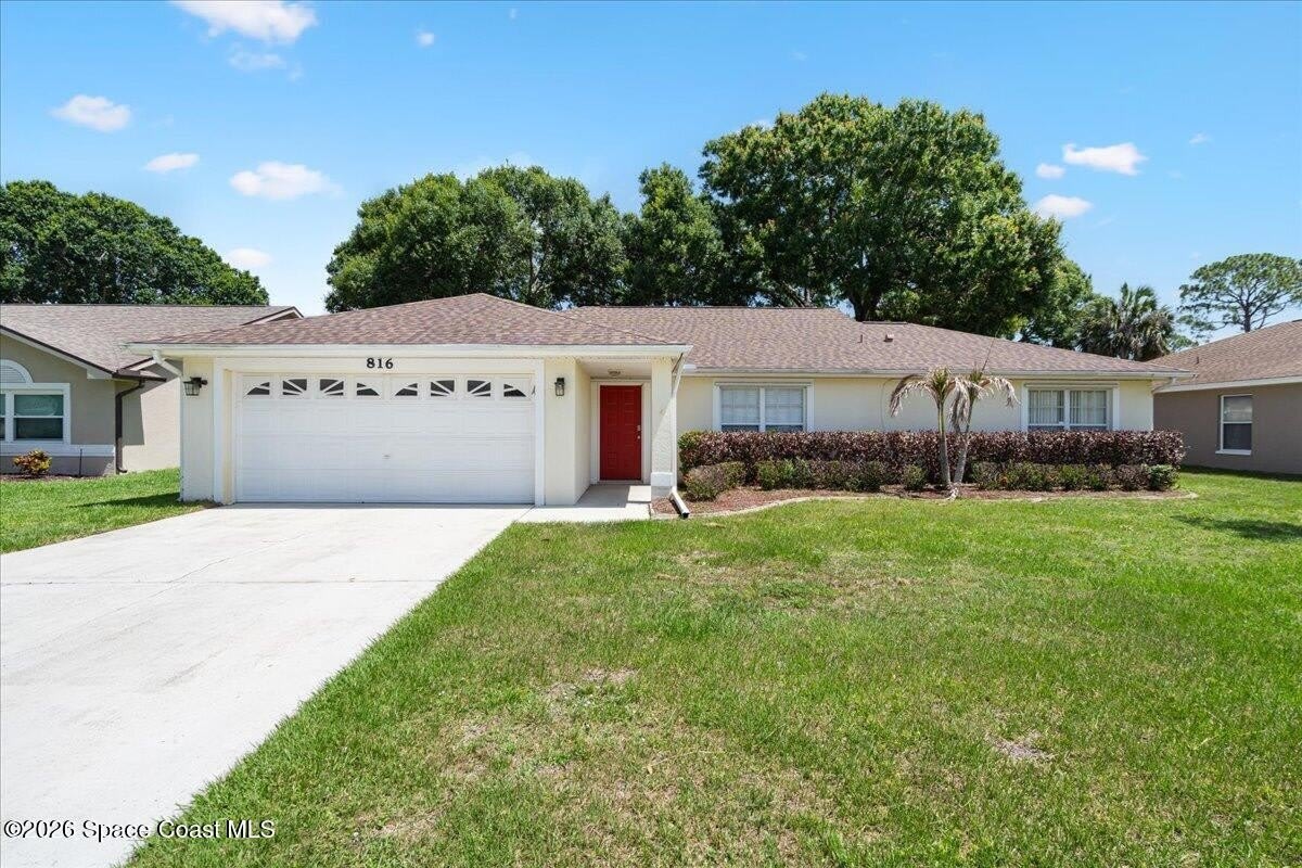 816 Hunters Creek Drive – photo 2
