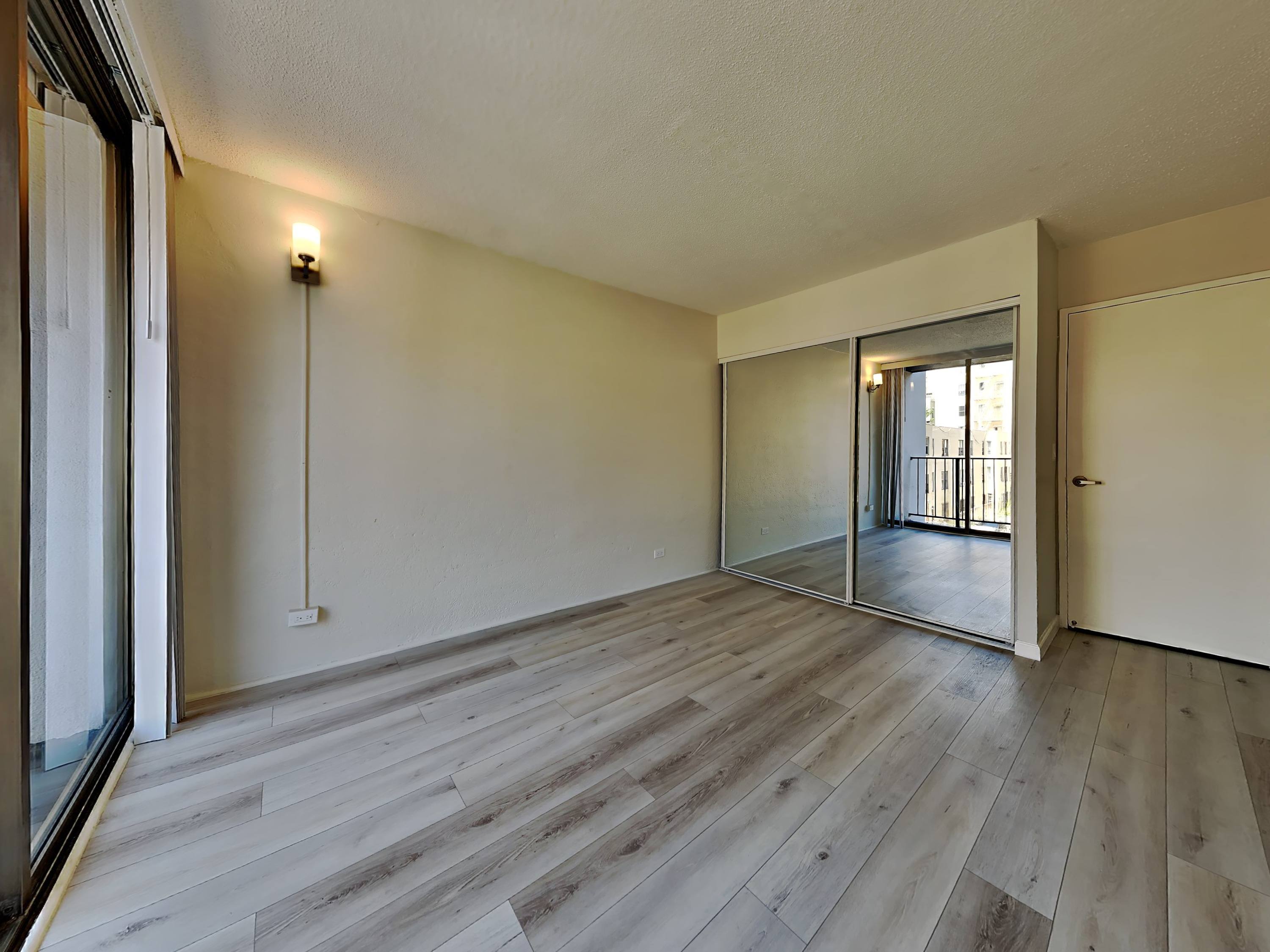 Mosser Towers – photo 3