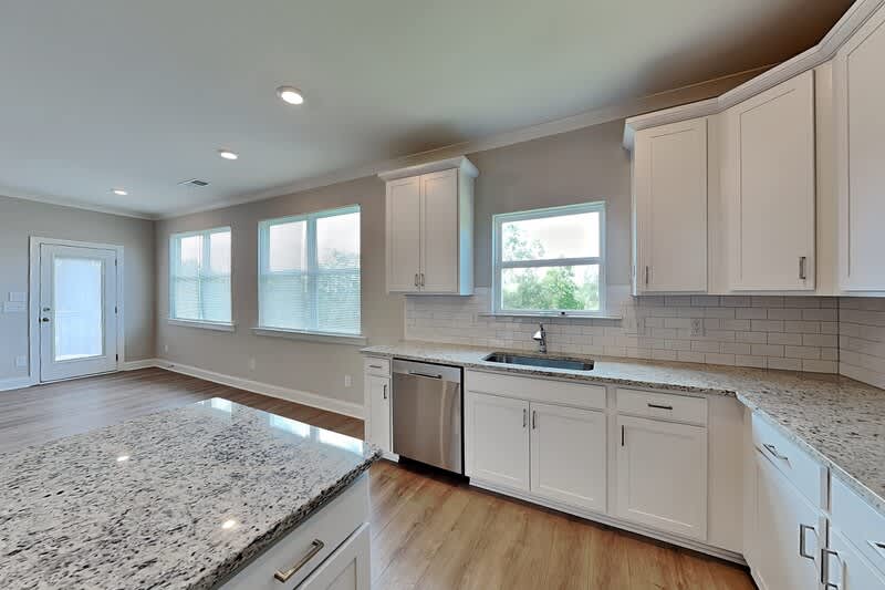 1121 Camellia Ridge Dr – photo 3