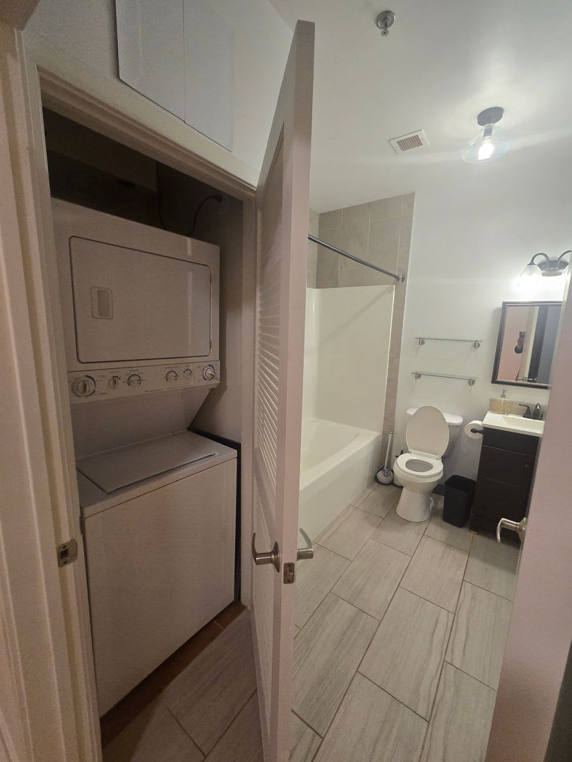 Large updated South Burlington 1 Bedroom Condo – photo 5