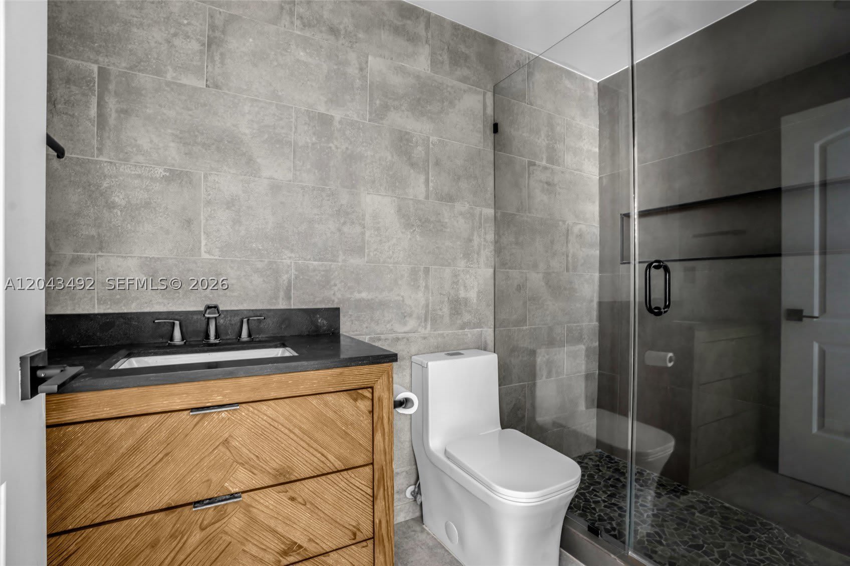 1231 Sorrento Dr – photo 5