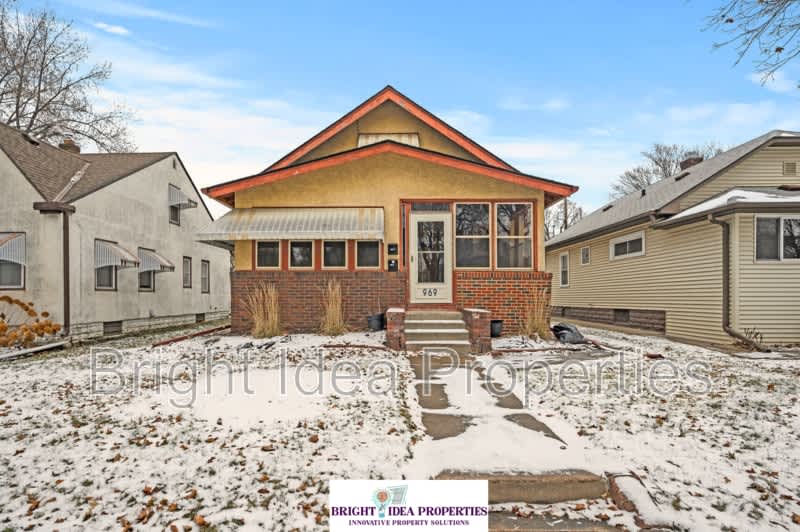 969 Lawson Avenue East – photo 1