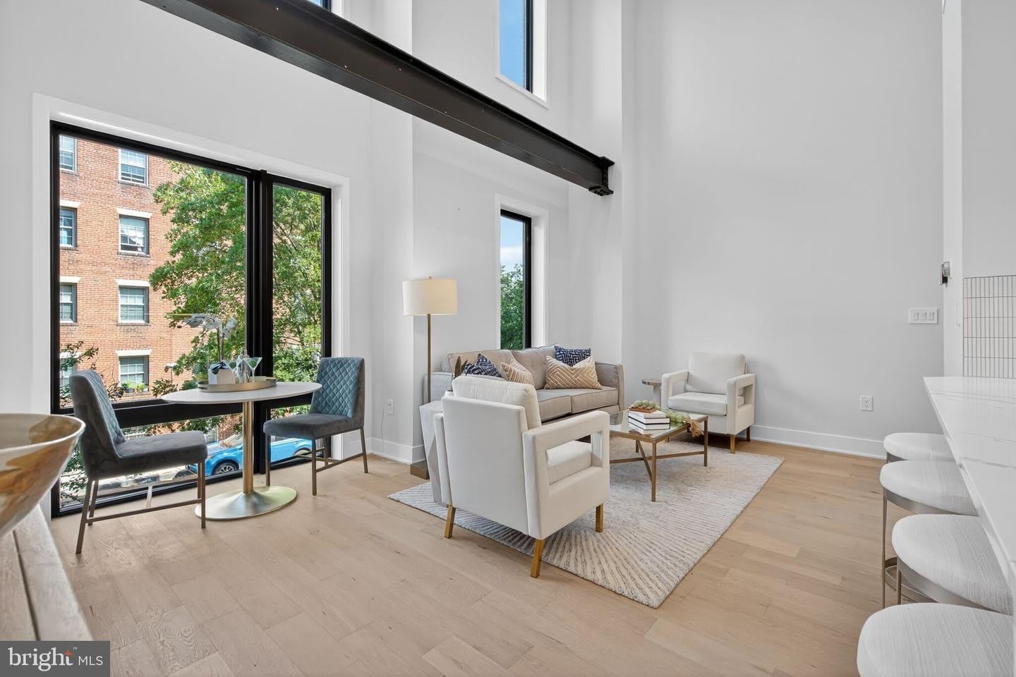 2440 ONTARIO RD NW – photo 4