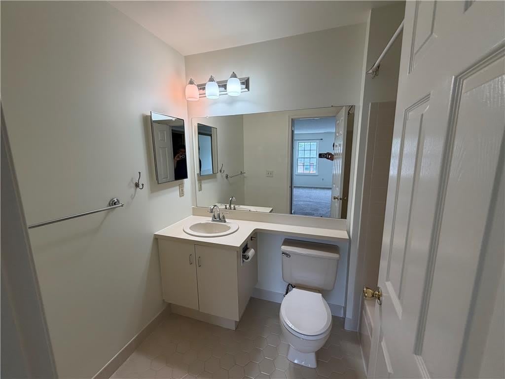 1938 Delancey Street – photo 4