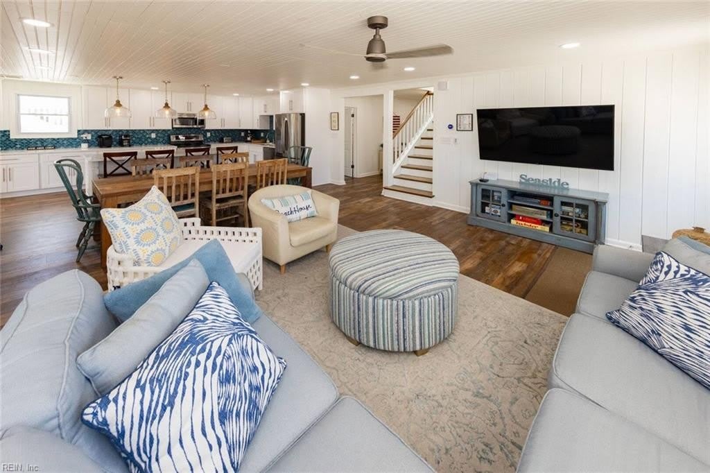 2761 Sandfiddler Road – photo 4