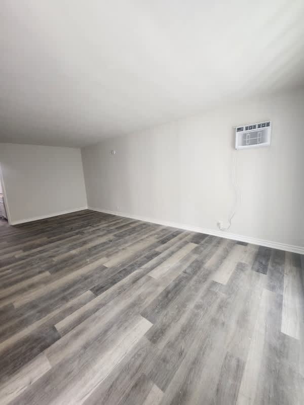 2034 South Corning Street – photo 3