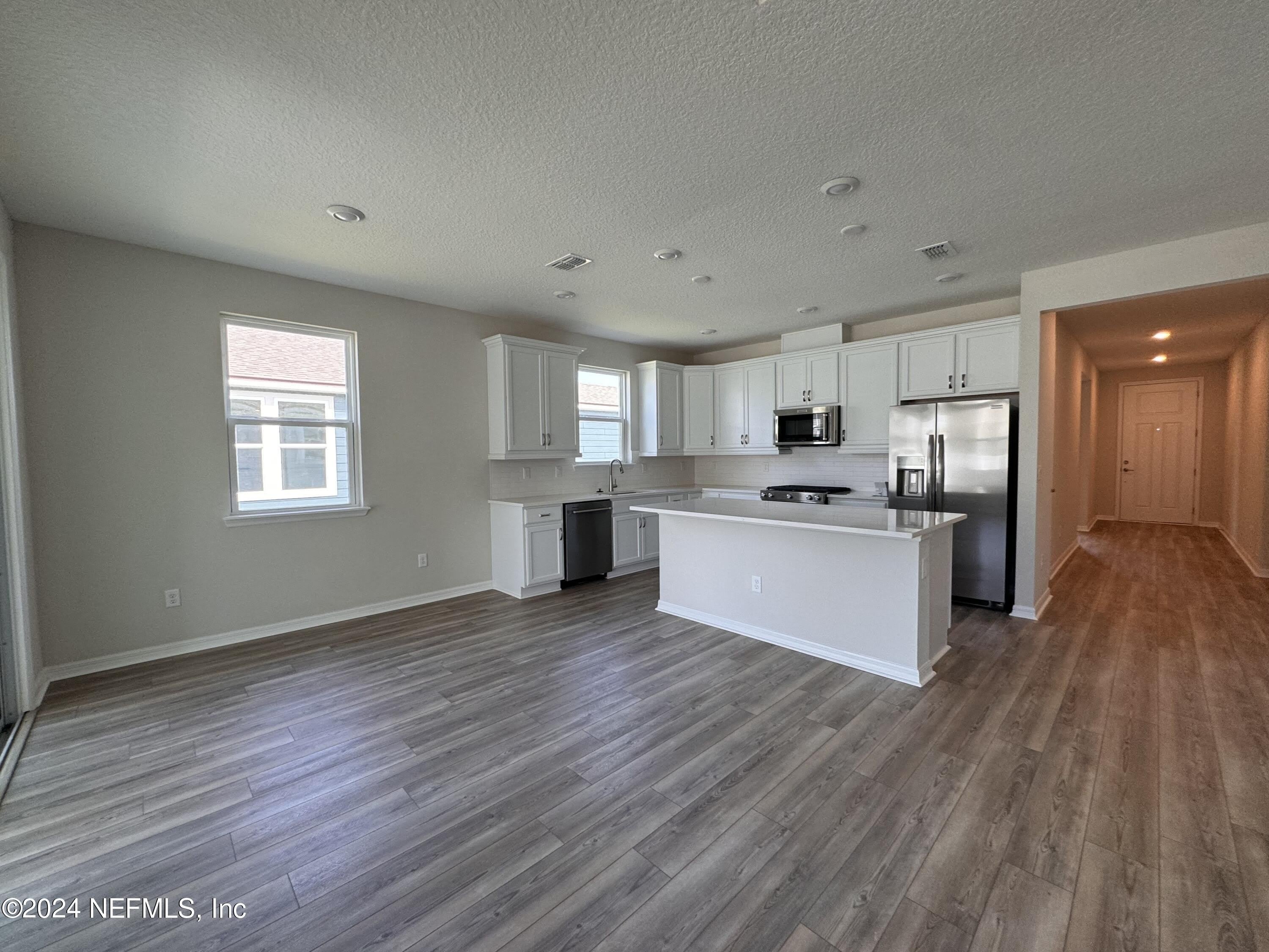 938 ROOSTER HOLLOW Way – photo 3