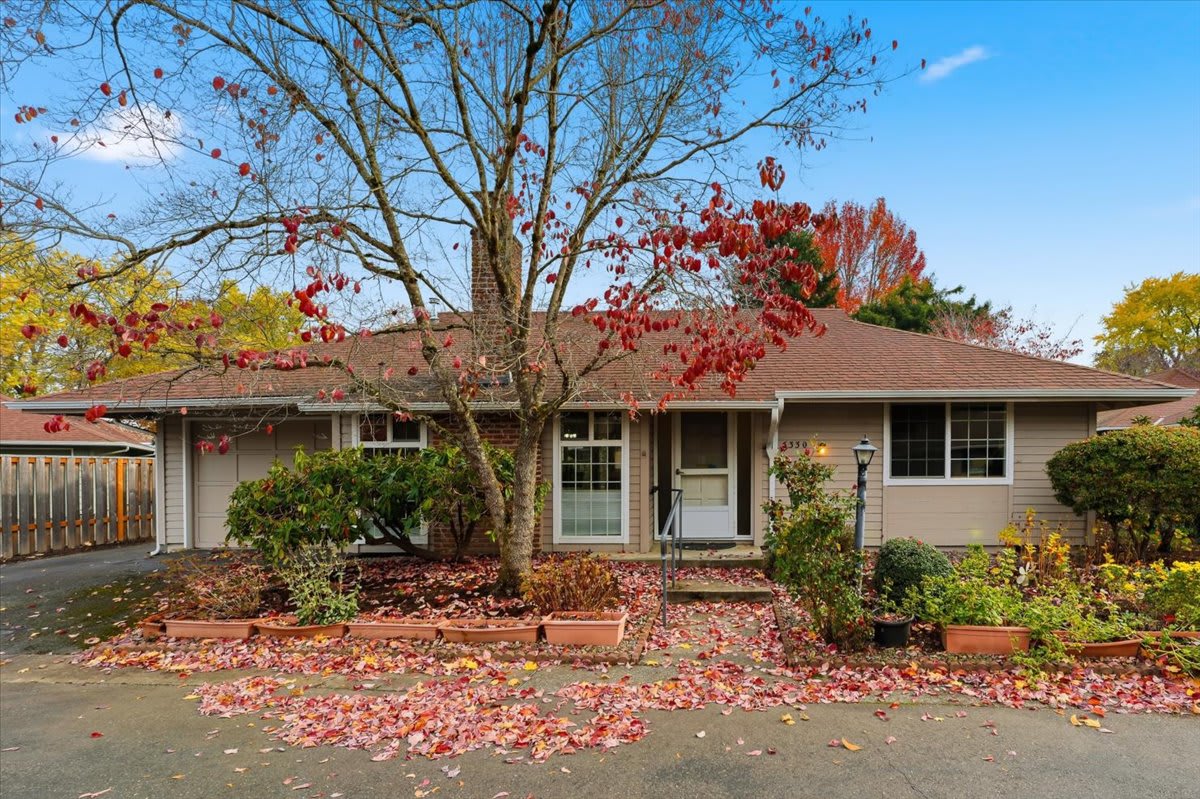 5330 Southwest Mayfair Court – photo 2