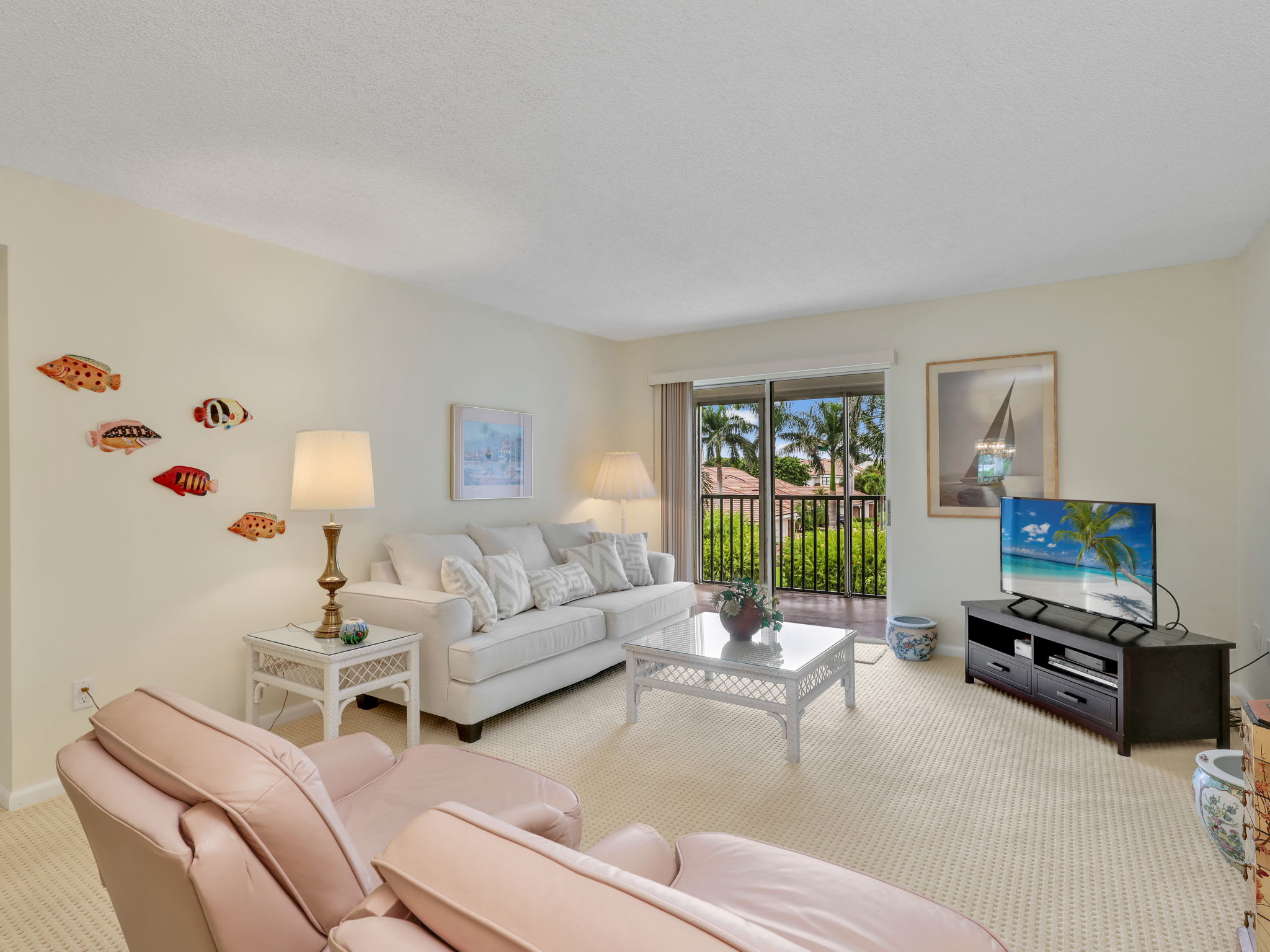 555 Park Shore Drive – photo 3