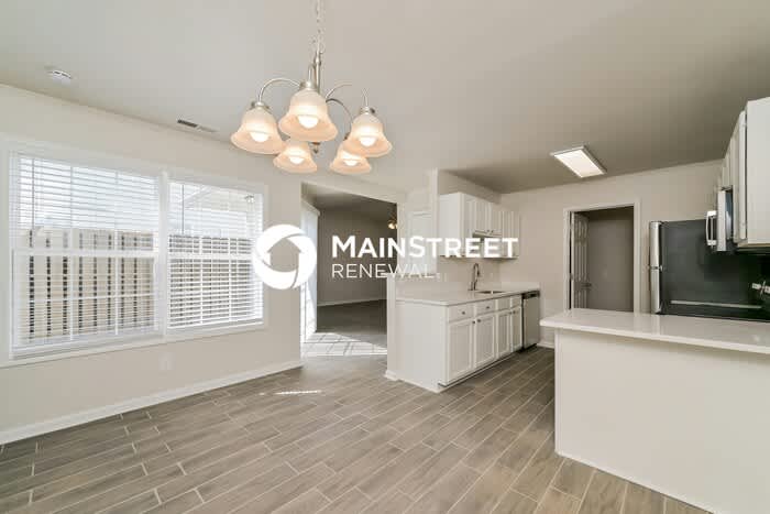 10520 Lone Star Way – photo 5