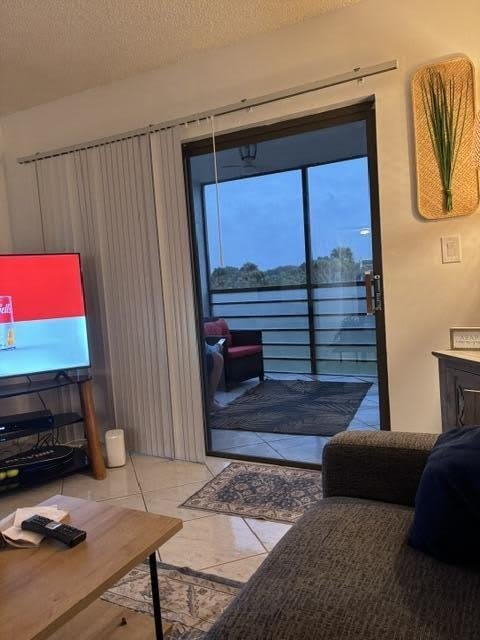 9300 SW 8th Street – photo 3