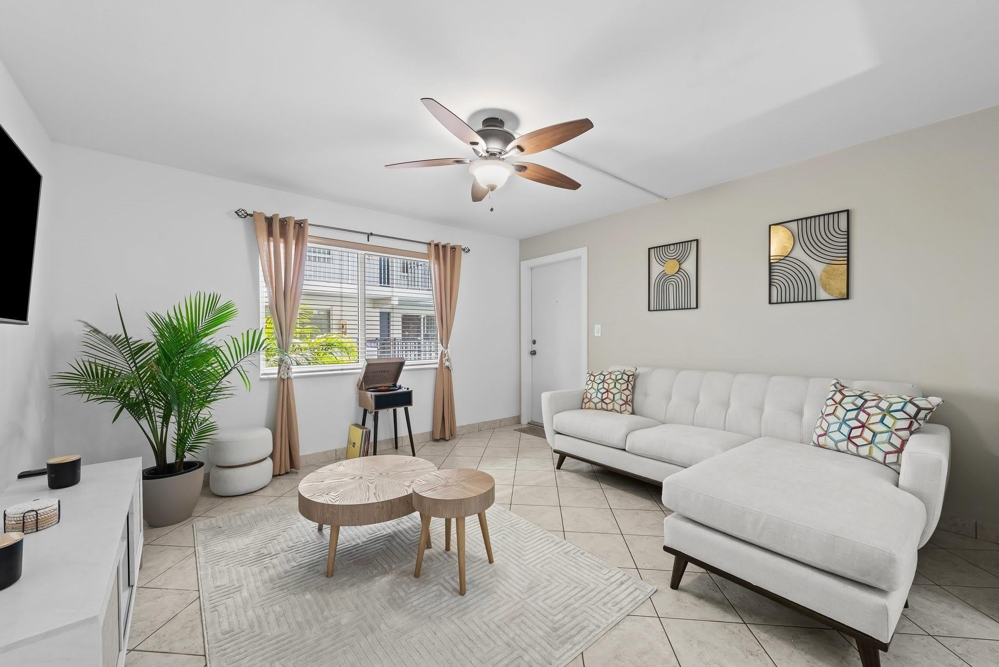 1000 SE 15th Street – photo 3