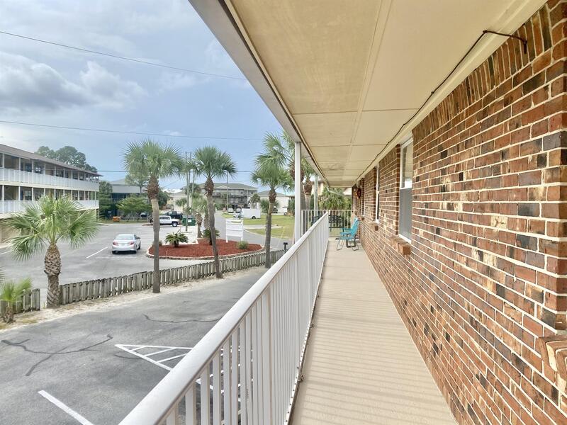 315 Bream Ave, 203 – photo 2
