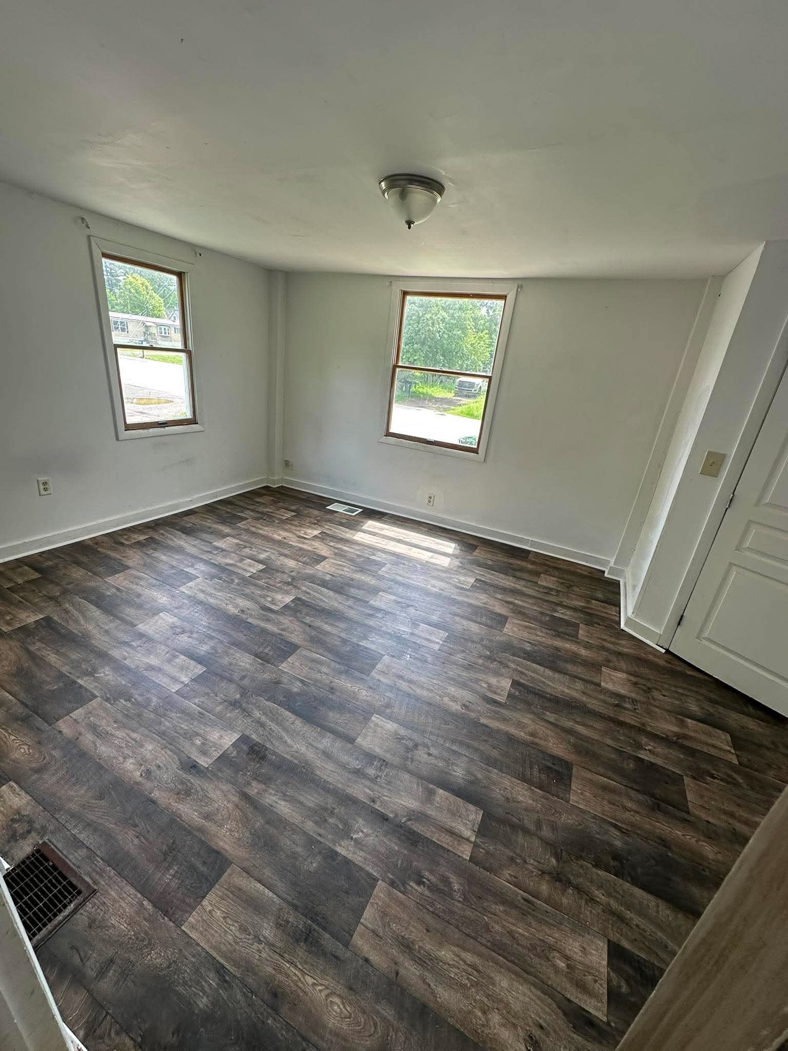 18 Exeter Road – photo 4