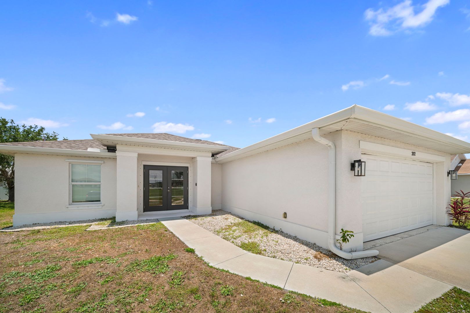 Newer construction 4‑bedroom, 2‑bathroom in Cape Coral – photo 5