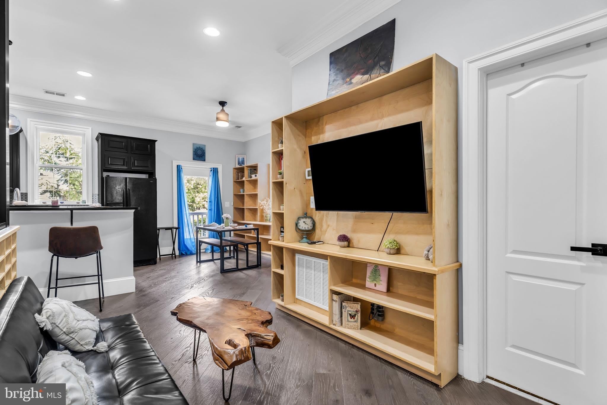 500 IRVING Street NW – photo 3