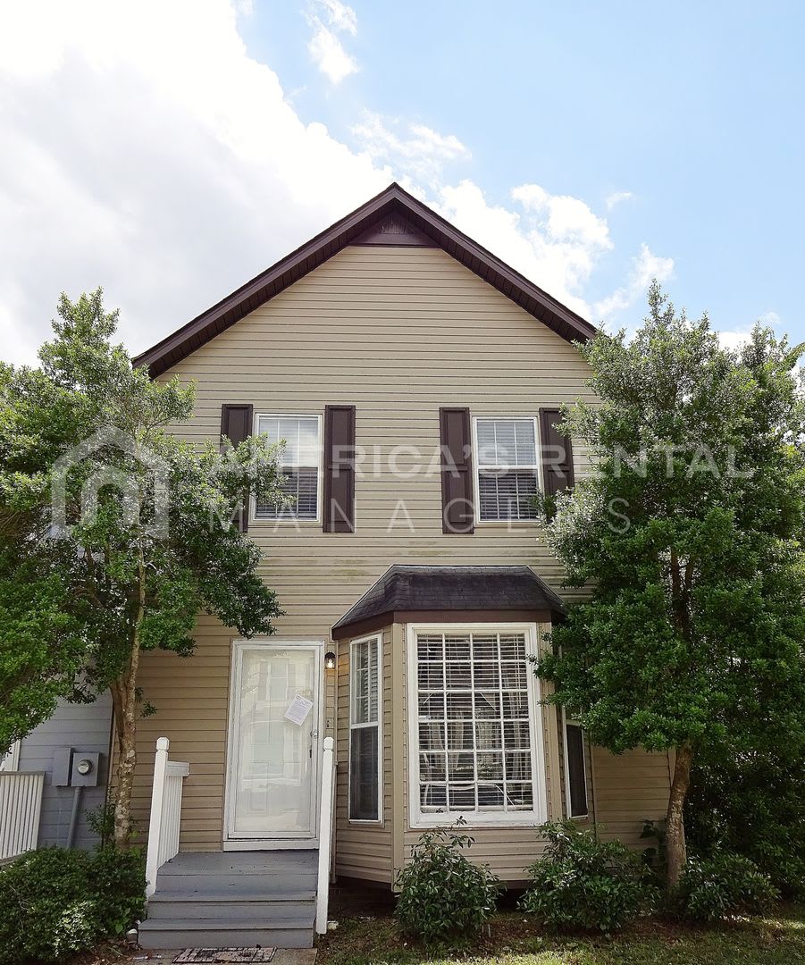 Wonderful End Unit Town Home in Gardendale, AL. DEPOSIT PENDING! – photo 2