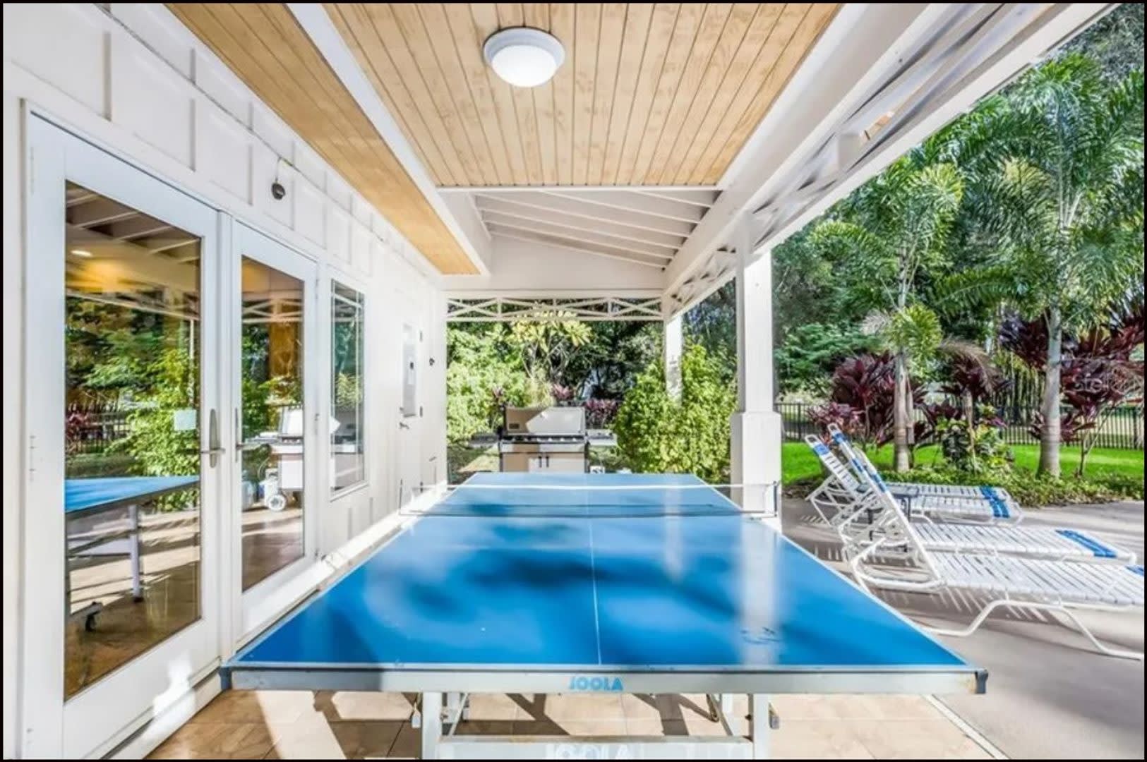 Furnished home on Palma Sola Bay with dock and pool – photo 2