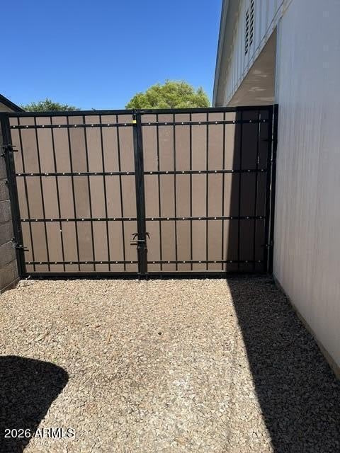 744 S JONES Street – photo 3