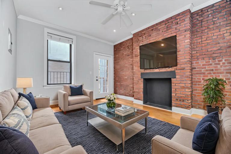 303 Mercer Street – photo 1