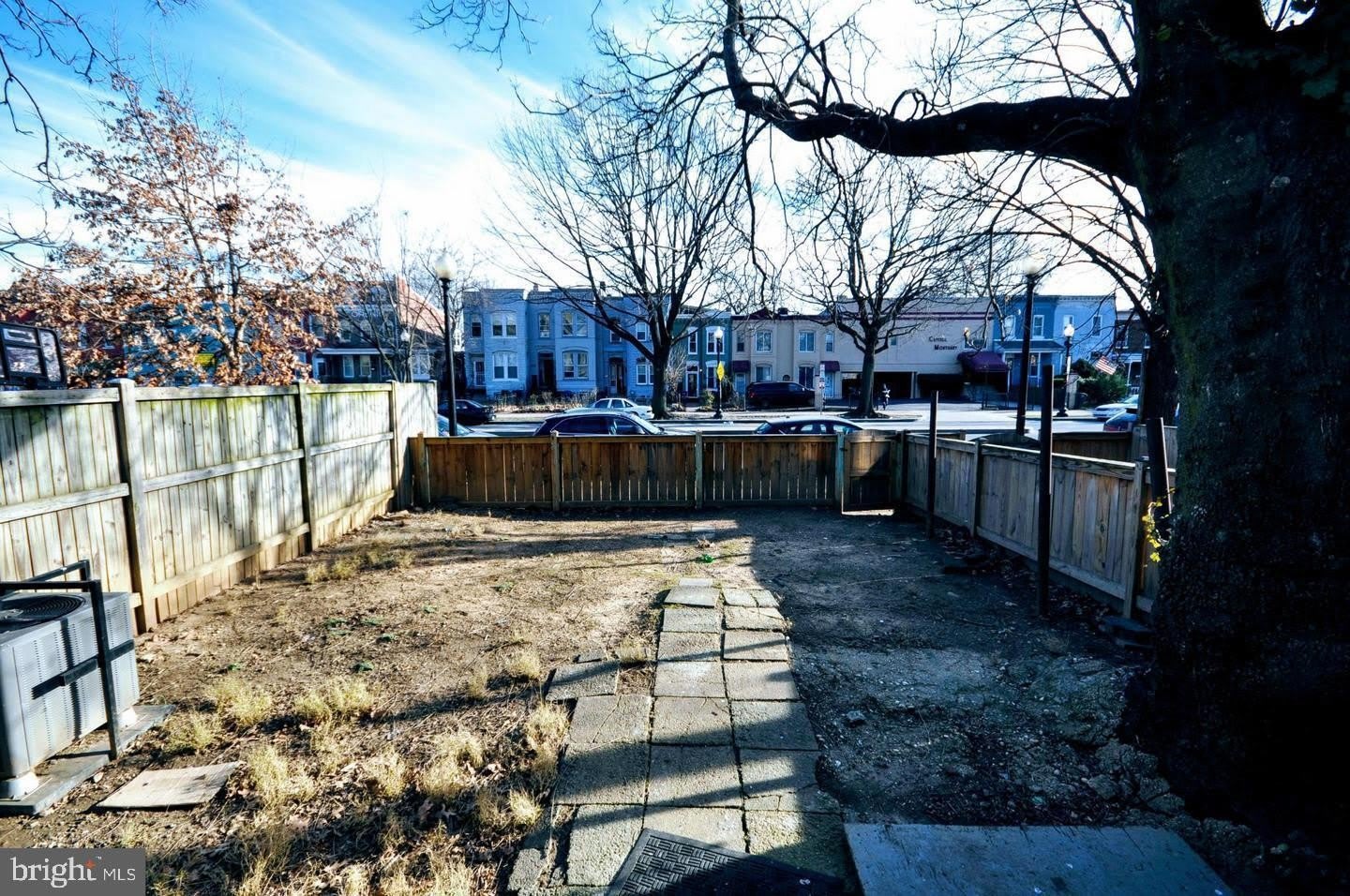 1425 H Street NE – photo 5