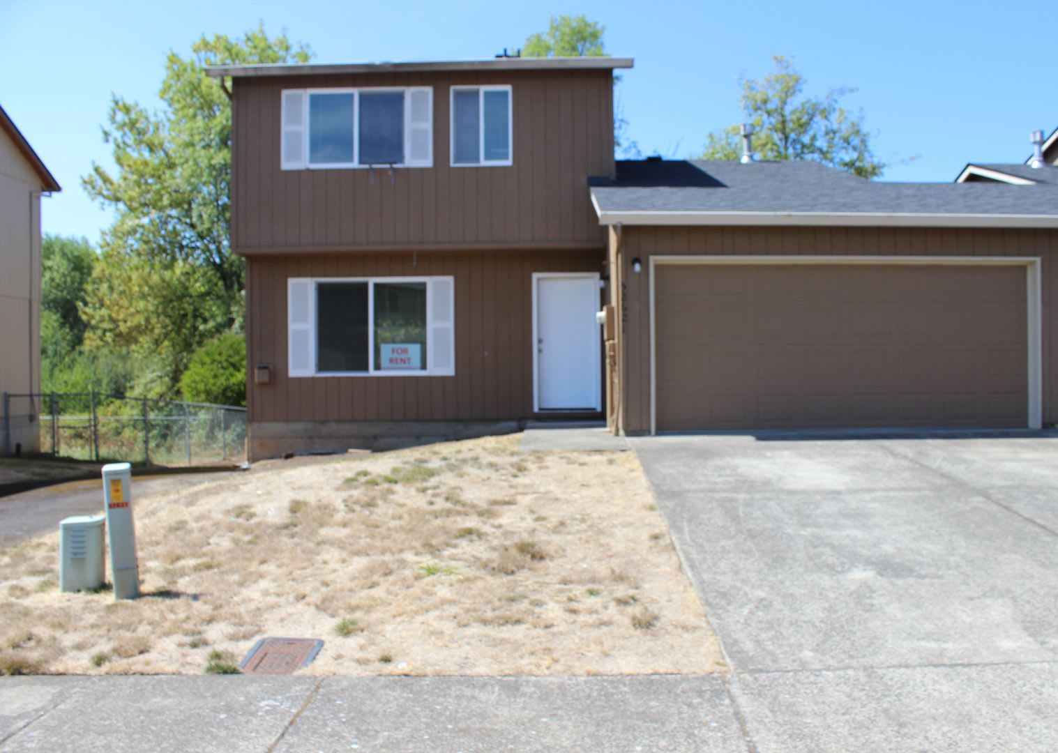 3 bedroom, 2 1/2 bath home in quiet Scappoose neighborhood near parks – photo 1