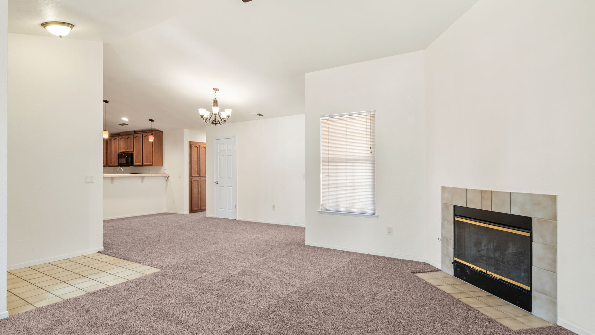 3 Bedroom 2 Bath In Elk Grove The Willows – photo 4