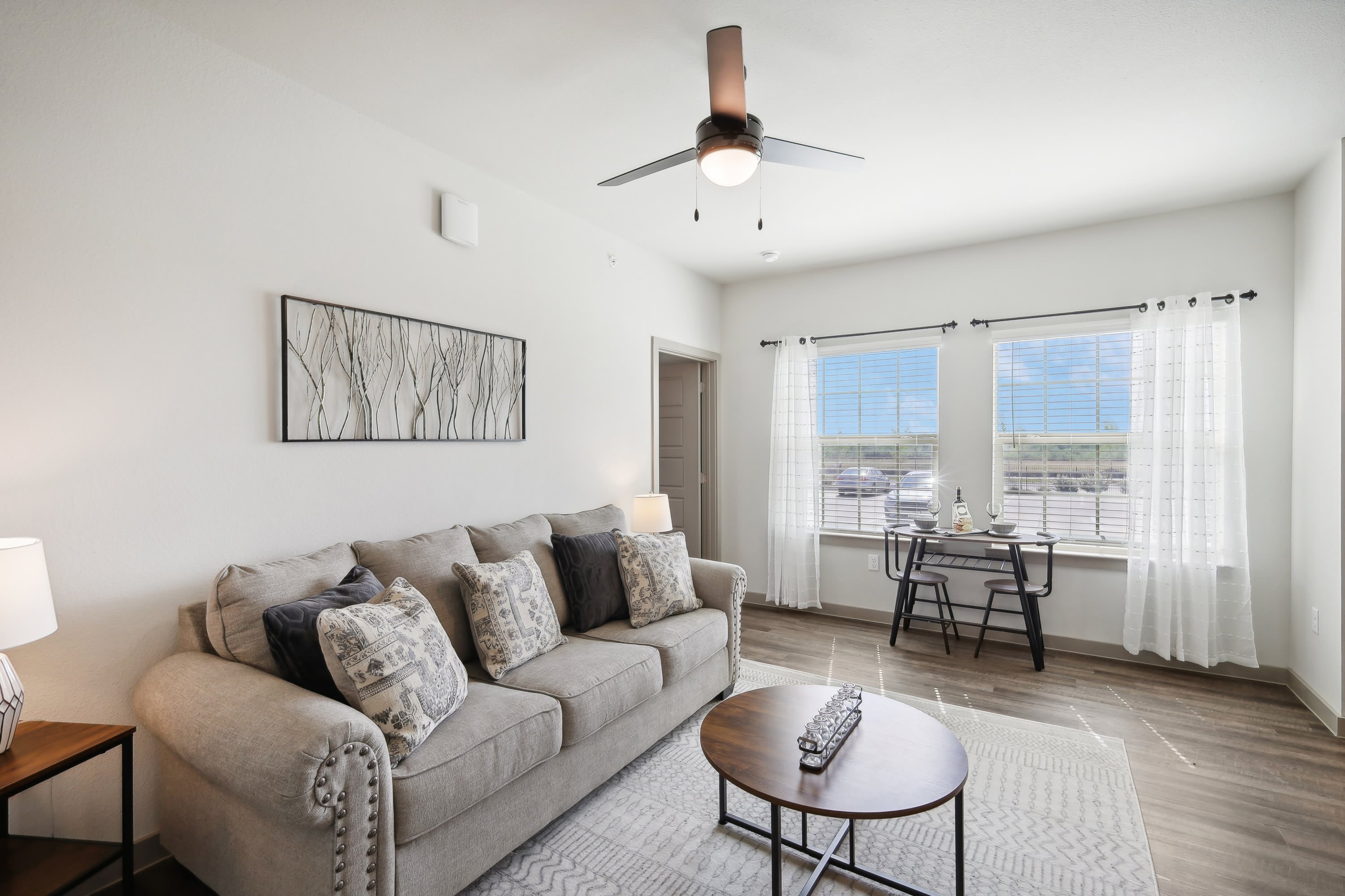 Azora Ranch Apartments – photo 2