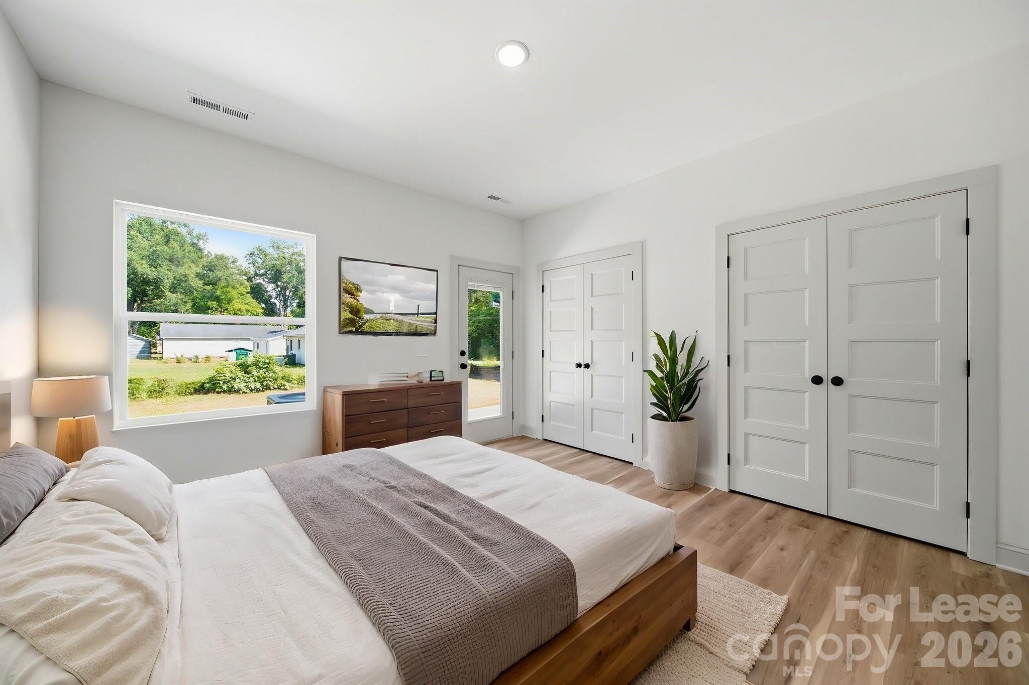 353 Camden Court NW – photo 5