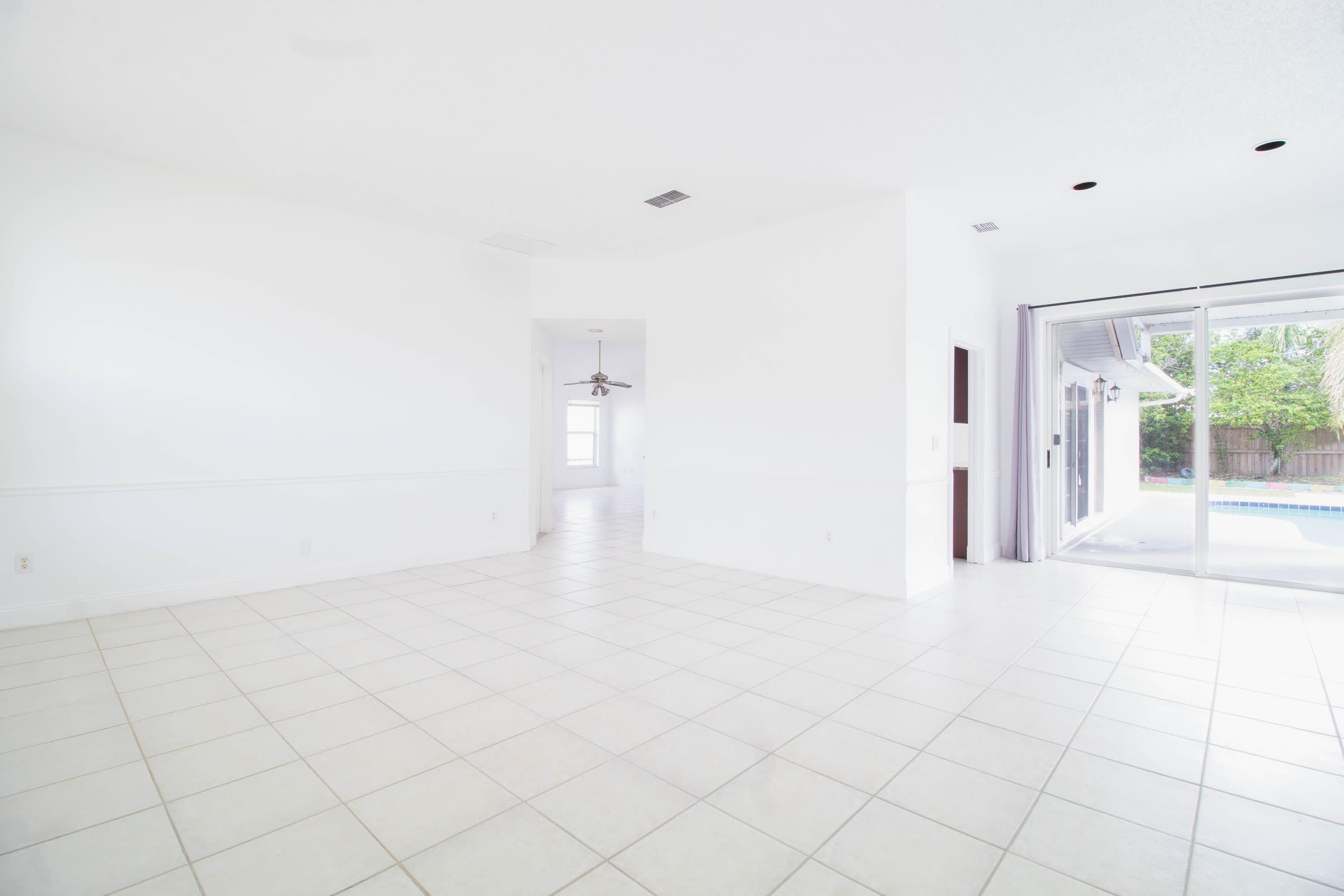 2782 Picadilly Circle – photo 3