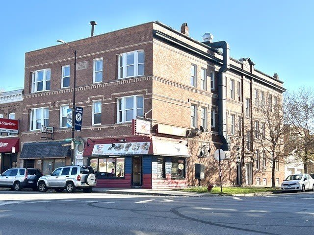 1553 N Monticello Avenue – photo 1