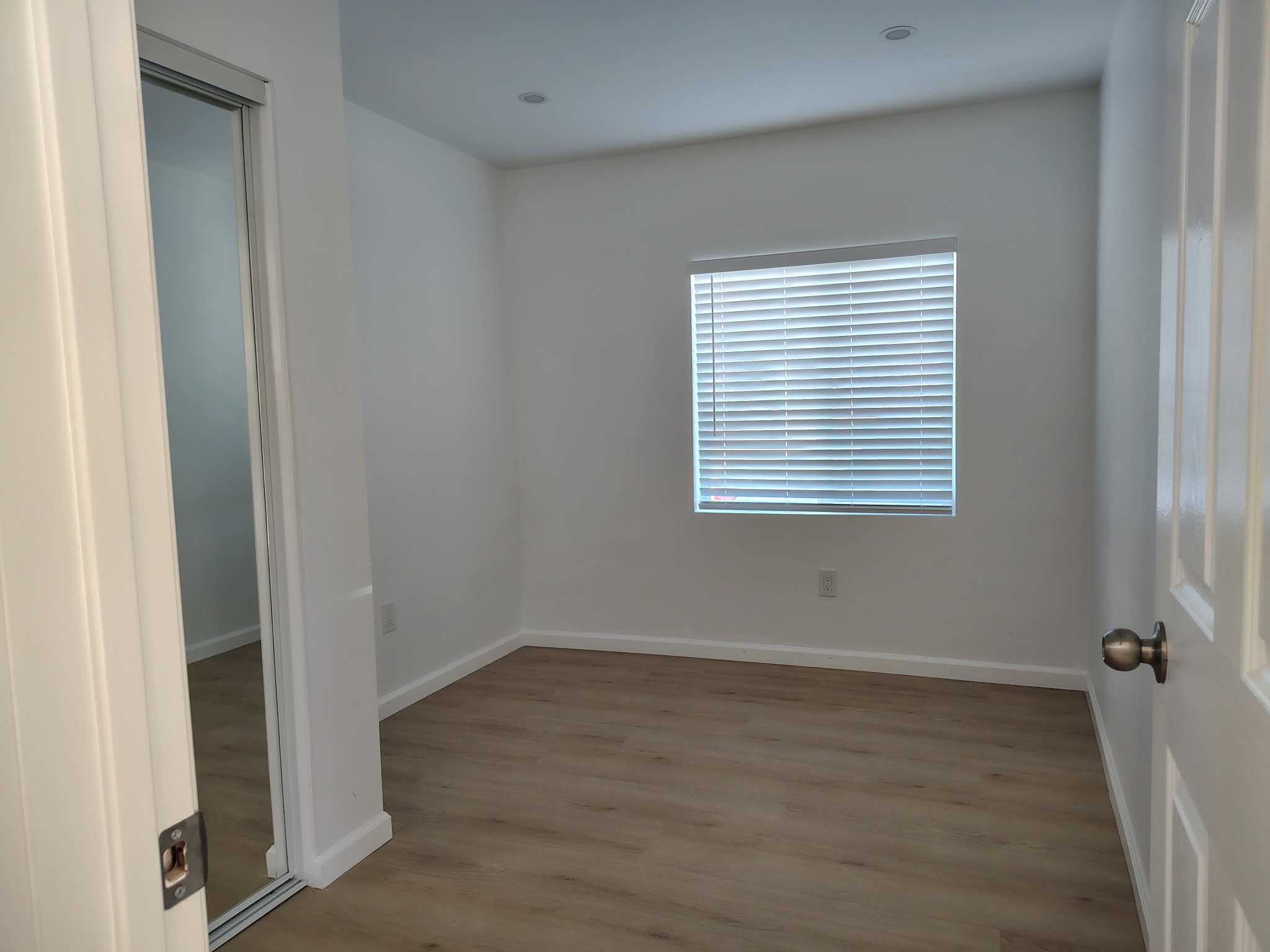 1487 Hilltop Dr – photo 5