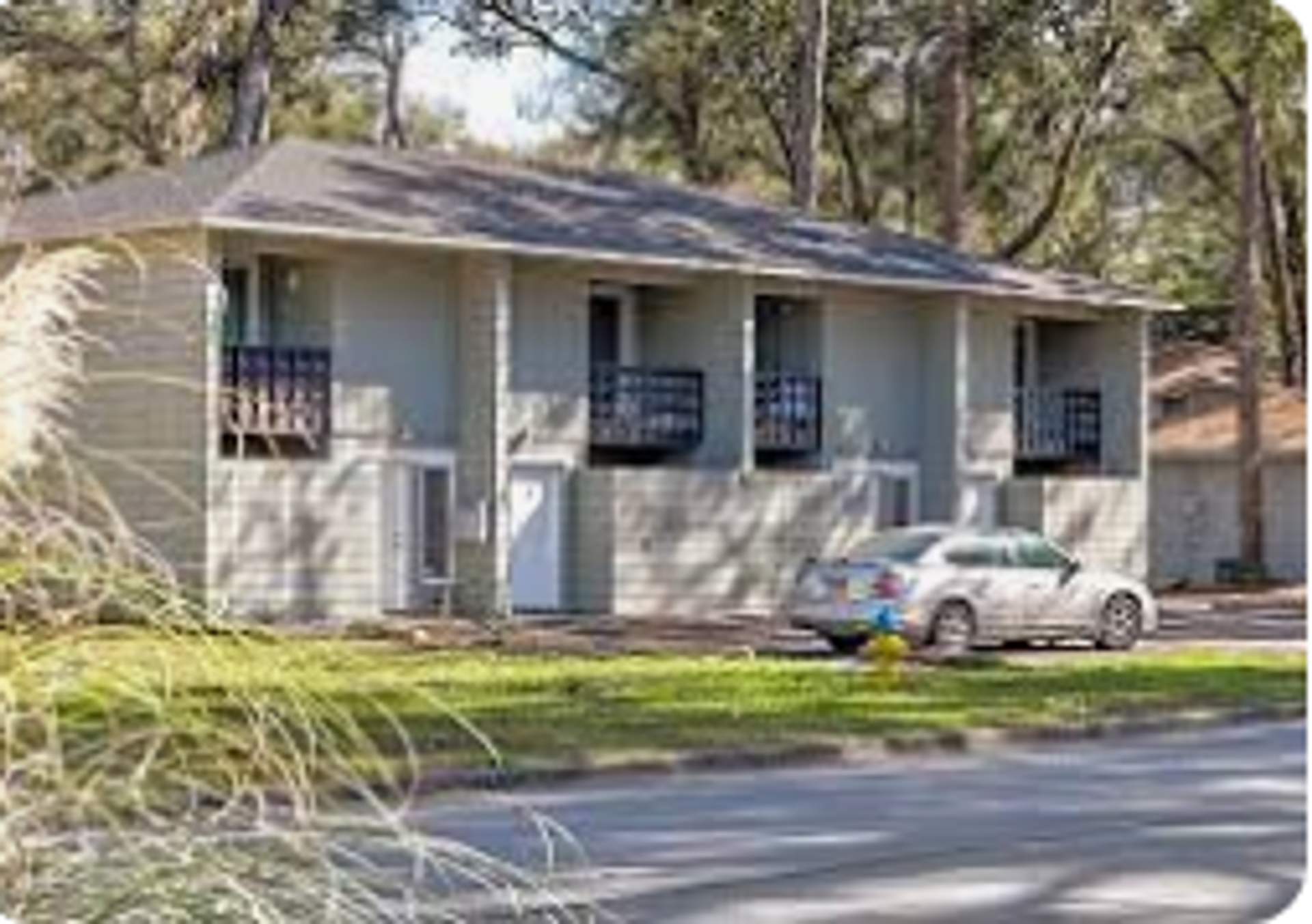 627 SW 69TH TER – photo 1