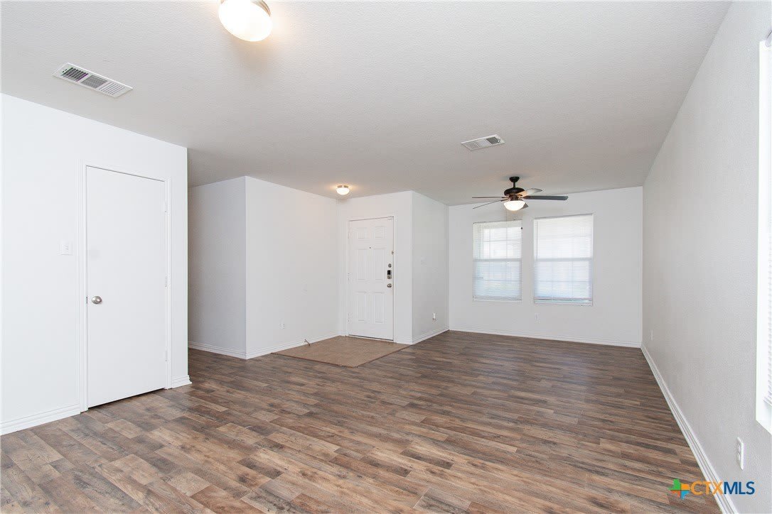 9007 Sandyford Court – photo 3