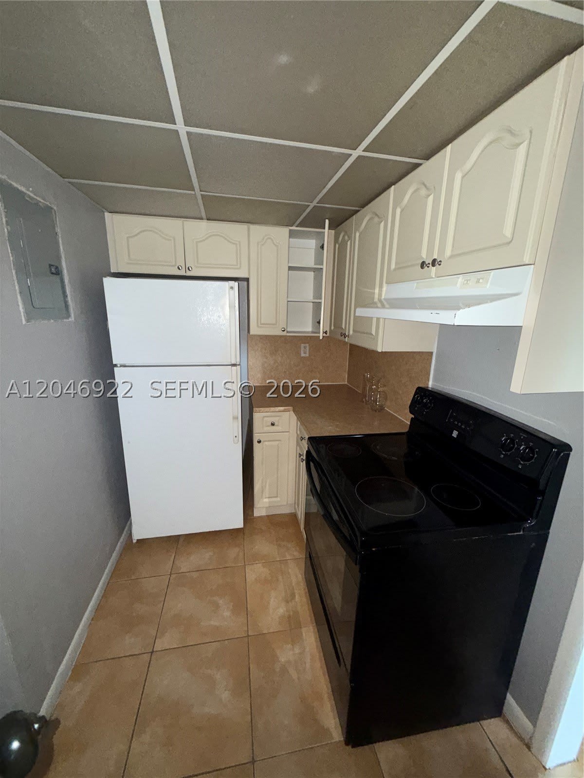 6960 Miami Gardens Dr – photo 1