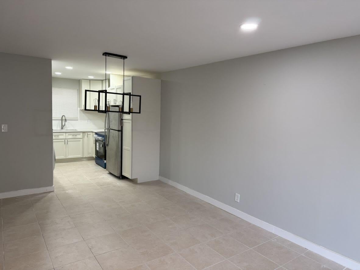 2810 Riverside Drive – photo 4