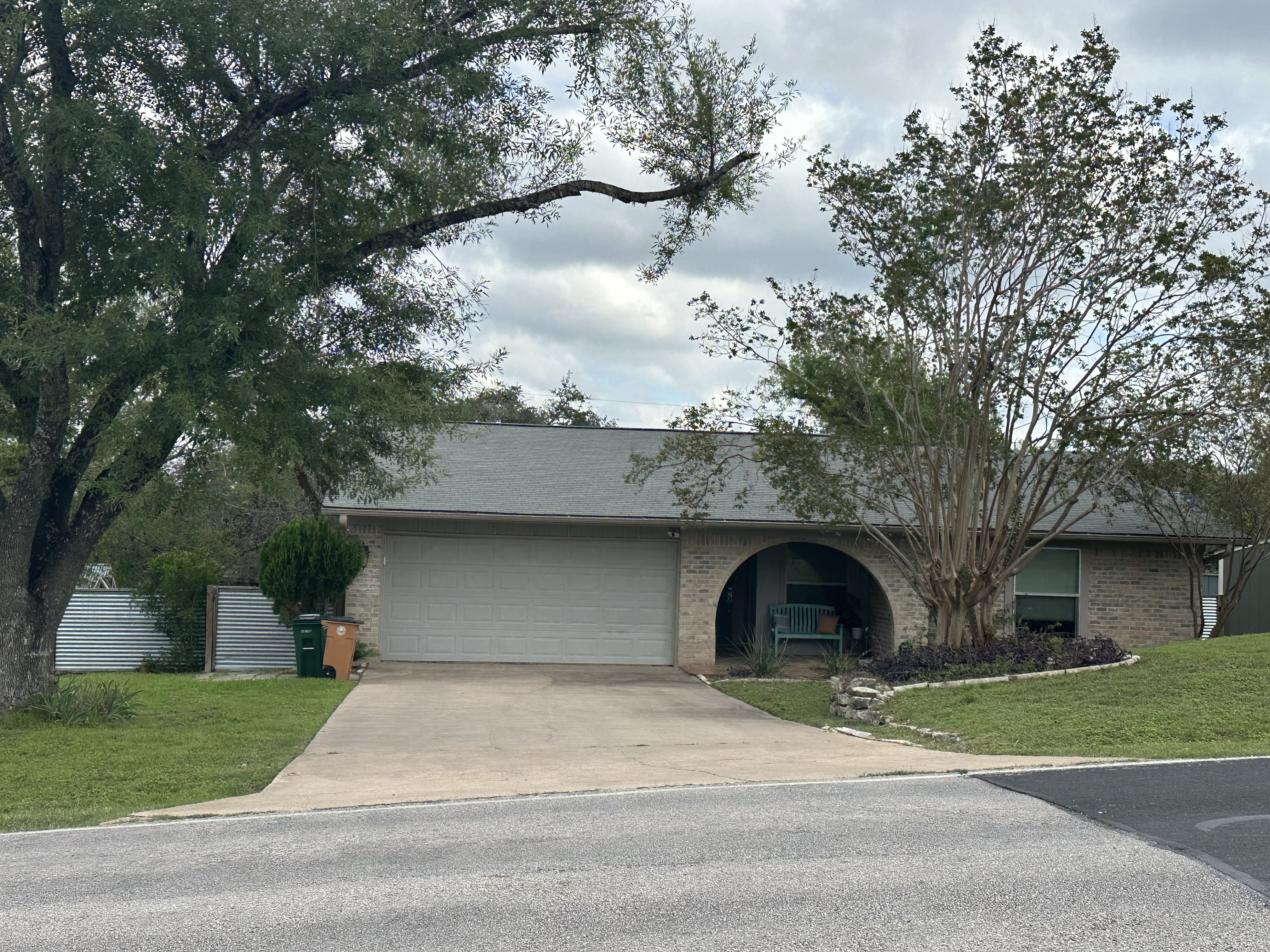 6805 Silvermine Drive – photo 1