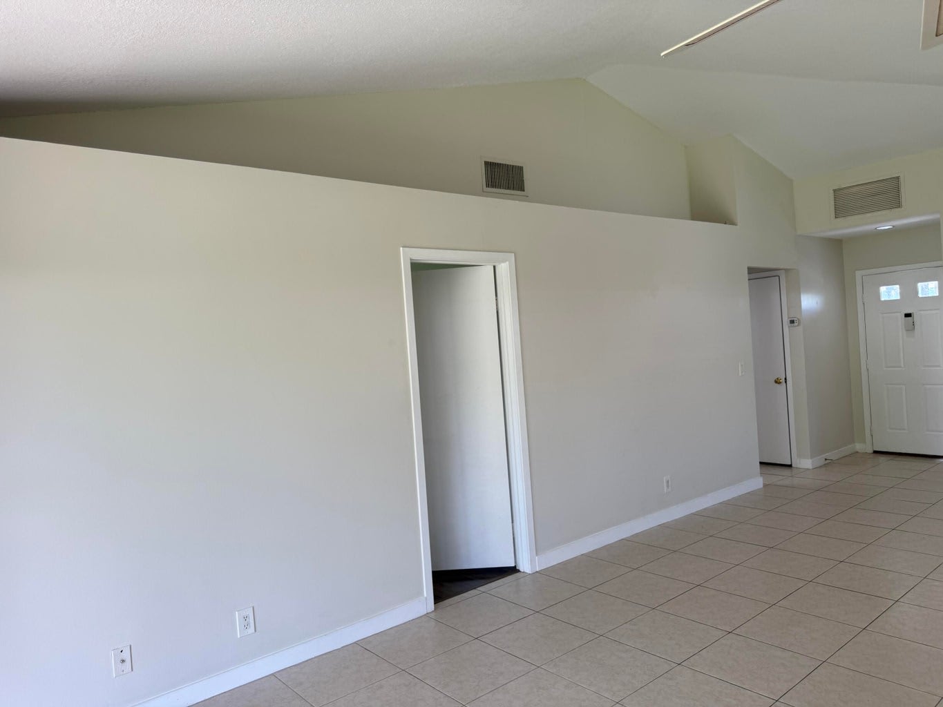 112 Club Drive – photo 3