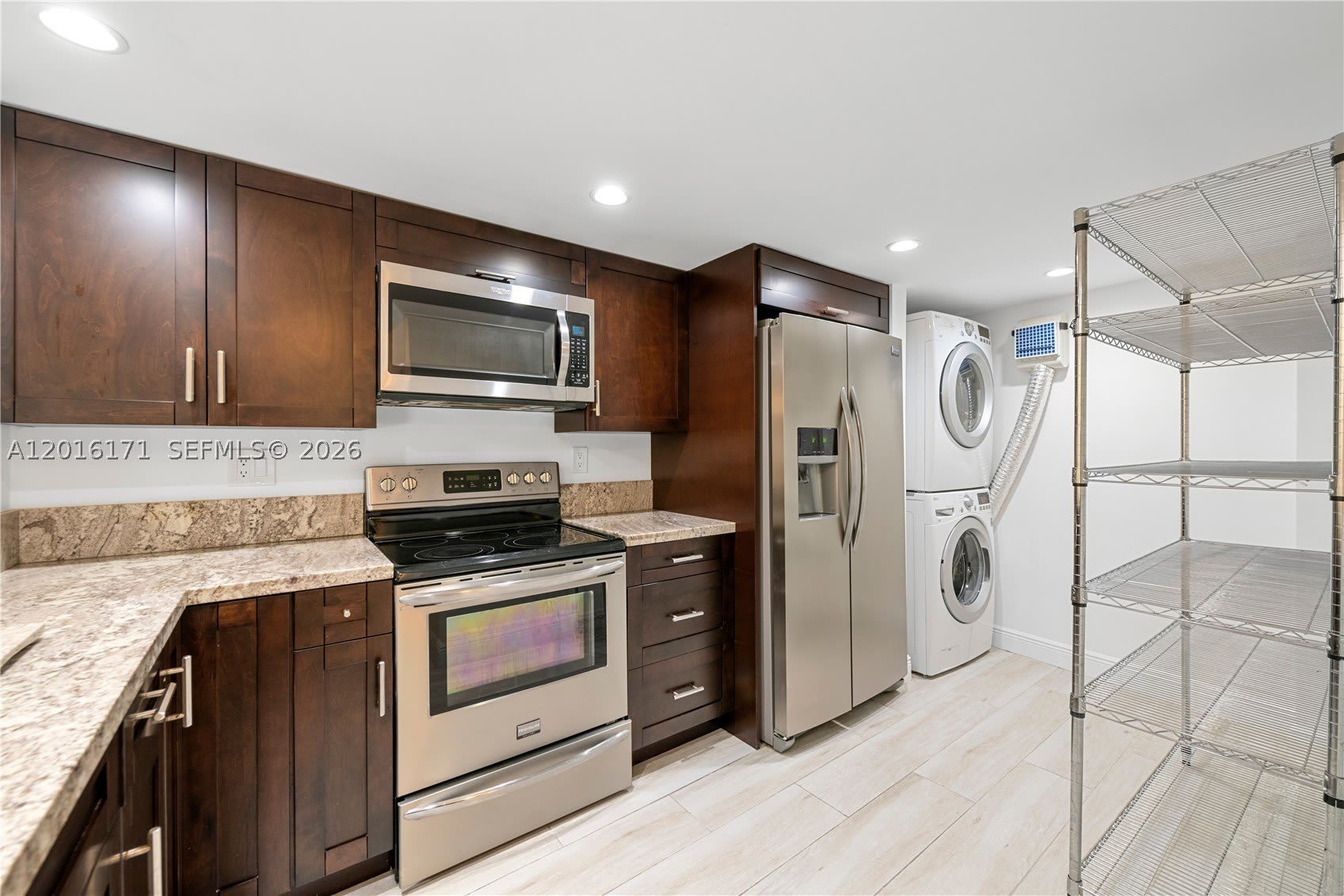 5201 Orduna Dr – photo 5