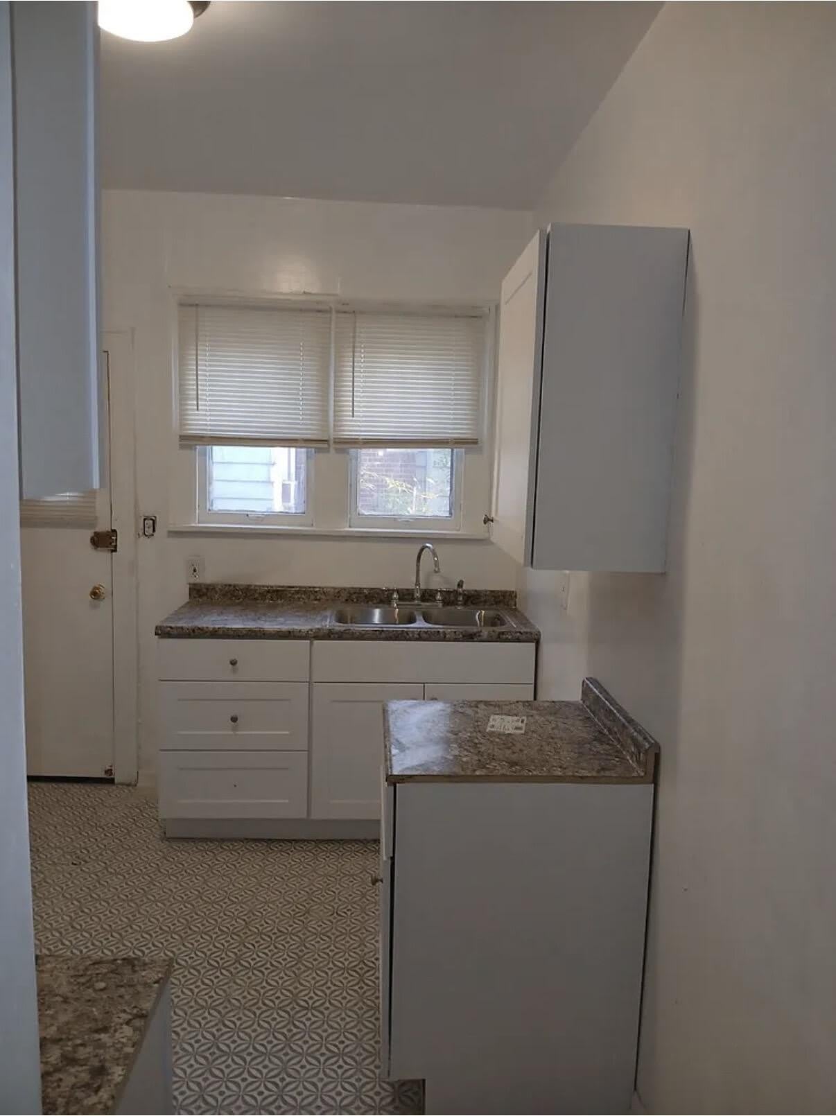 373 S Hamilton Street – photo 5