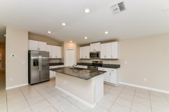 4218 84Th Court East – photo 5