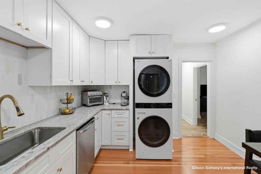 31 Quimby St. – photo 5