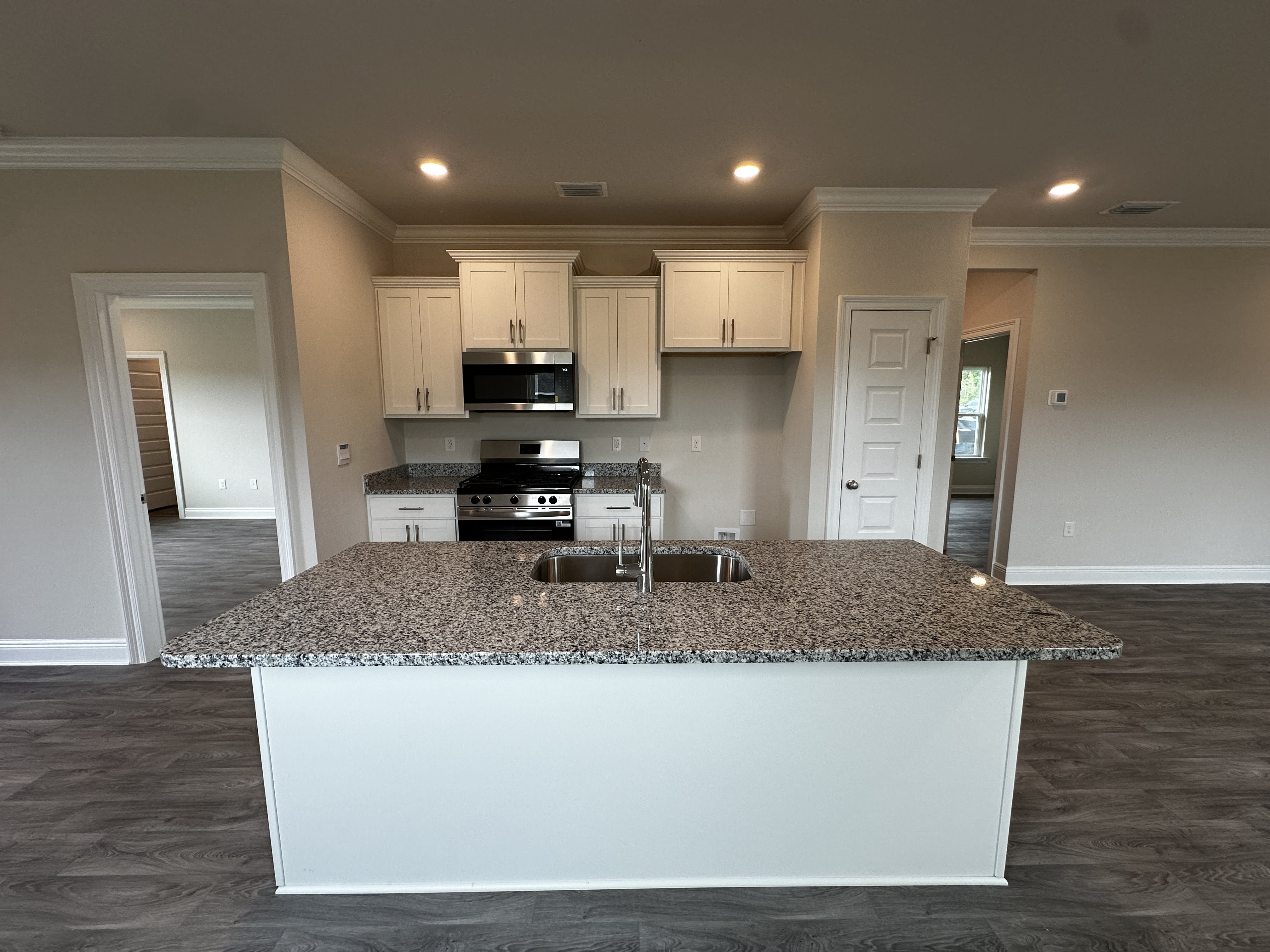 32236 Revere Dr – photo 4