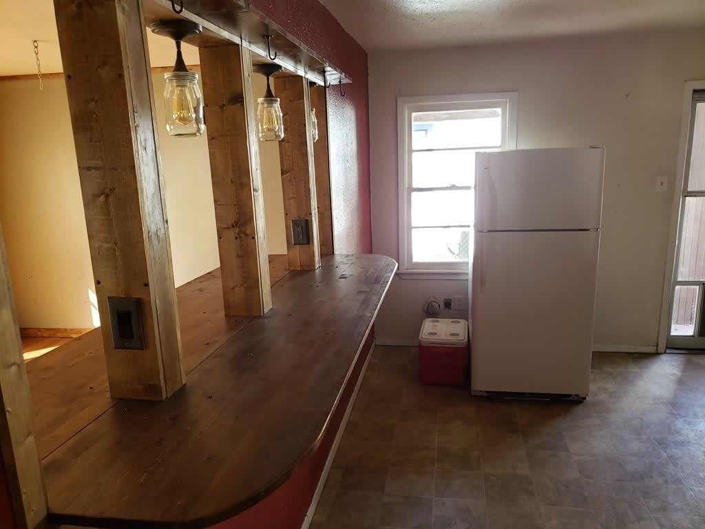 511 Douglas Ave – photo 4