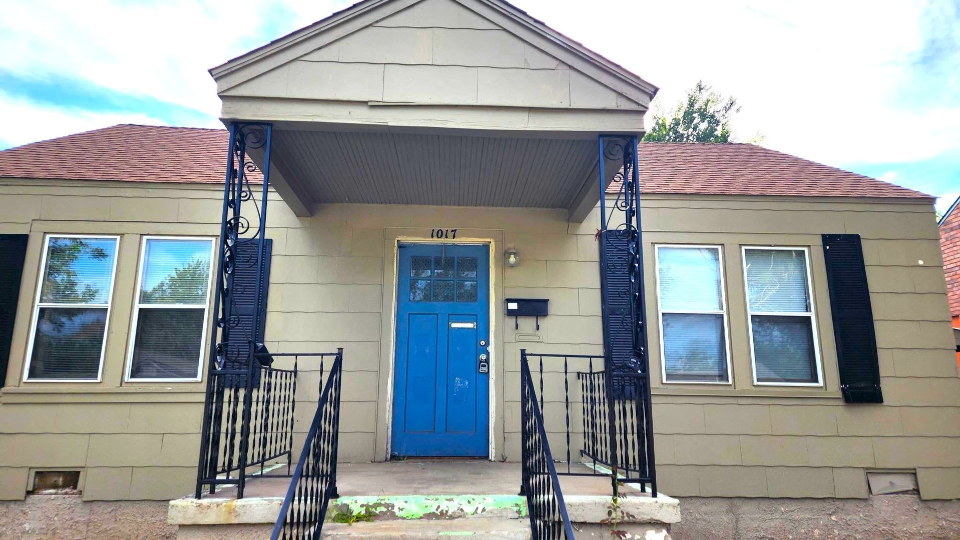 2 Bed 1 Bath Tabor Sub Addn NW OKC by Fairgrounds – photo 2
