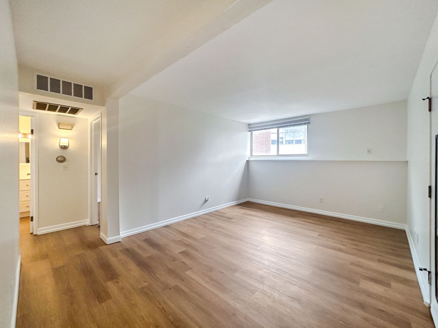 0 Deposit Option Charming Garden Level Condo With Modern Updates In Bear Valley Club – photo 3