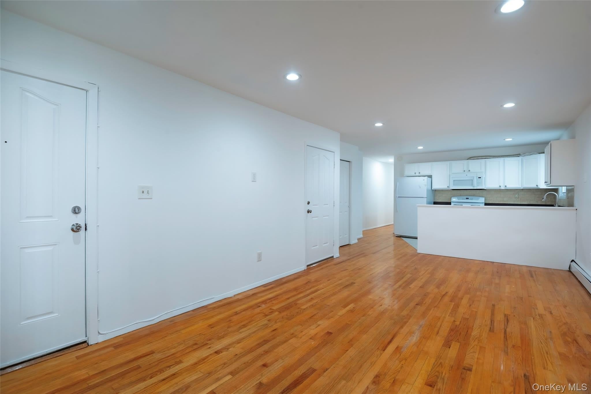 68-07 50th Avenue – photo 3